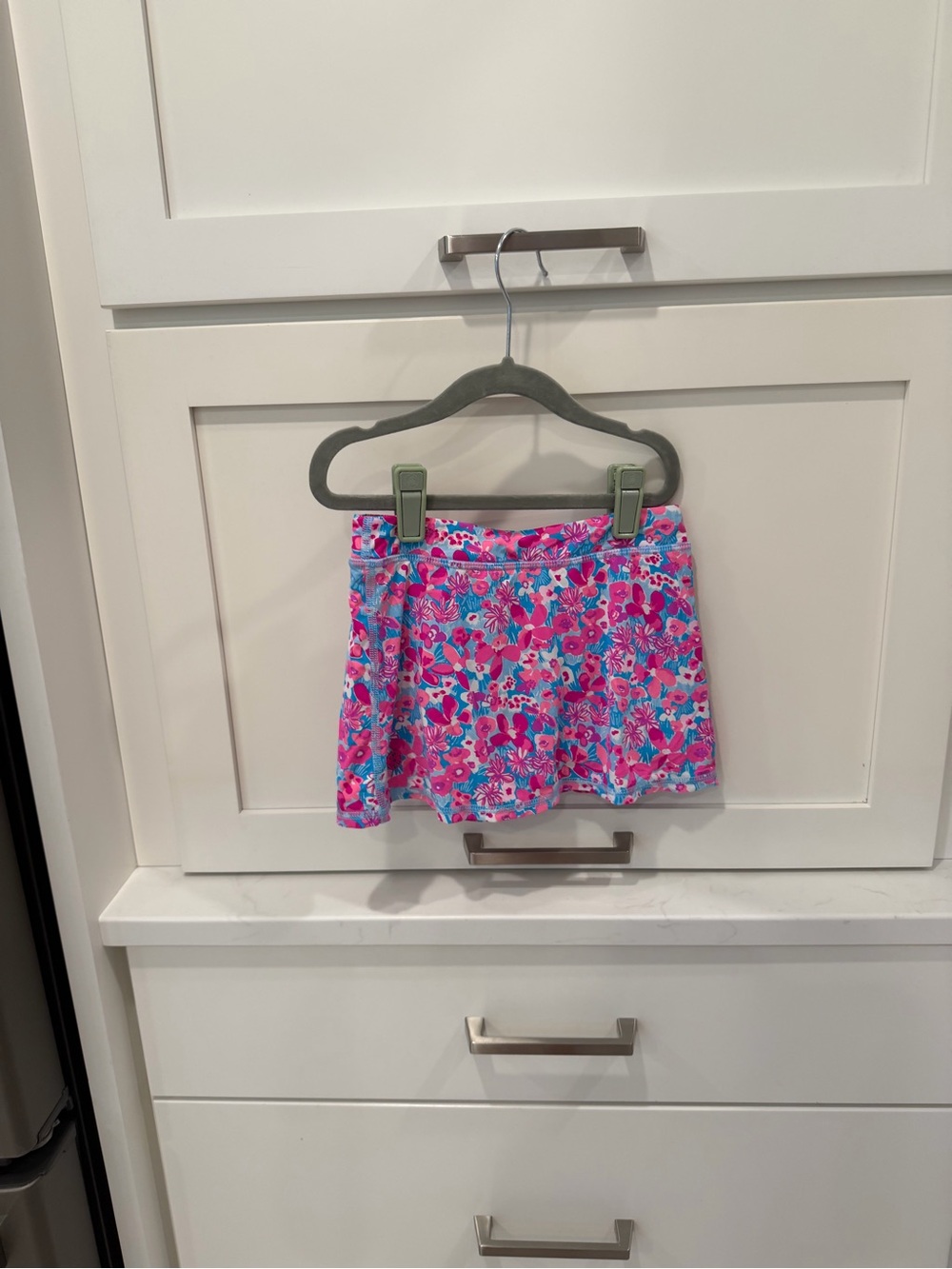 Lilly Pulitzer girl Pink & Blue Floral Skort
